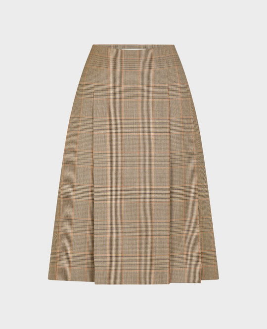 Made from a luxury Wool and Scottish Tweed blend, this Pleated Midi Skirt adds instant sophistication to any look. A staple for Autumn, pair this skirt with our Really Wild Organic Logo Cotton T-Shirts to create a stylish, yet casual look.